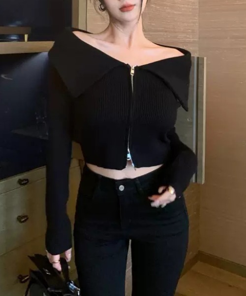 ampm（エーエムピーエム）の「ビッグカラーデザイン ジップアップニットトップス（ニット/セーター・レディース・ホワイト/ブラック・M/L）」の5枚目の写真