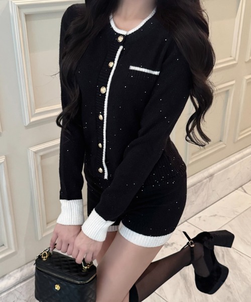 ALLuRing ChaRm(アリュリングチャーム)の「【ALLuRing ChaRm × c_mk7o】Sequins Cardigan Setup / スパンコールカーディガンセットアップ(ニット/セーター・レディース・ブラック・FREE)」の1枚目の写真