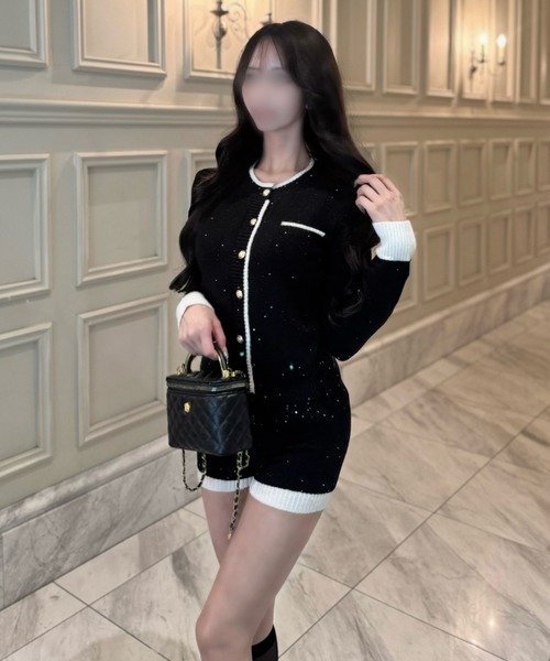 ALLuRing ChaRm(アリュリングチャーム)の「【ALLuRing ChaRm × c_mk7o】Sequins Cardigan Setup / スパンコールカーディガンセットアップ(ニット/セーター・レディース・ブラック・FREE)」の8枚目の写真