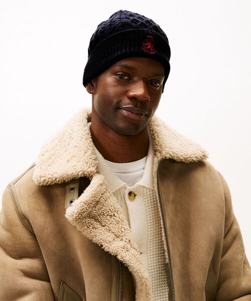 TOMMY HILFIGER（トミーヒルフィガー）の「クレストニットビーニー（ニットキャップ/ビーニー・メンズ・イエロー× ブルー/ネイビー/グリーン/バーガンディー・FREE）」の7枚目の写真