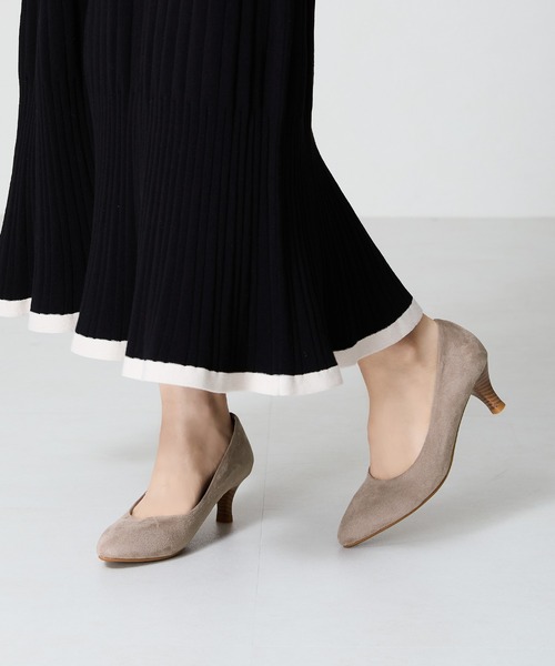 MISCH MASCH（ミッシュマッシュ）の「ミドルヒールパンプス / R-4008（パンプス・レディース・ブラック/グレー/ベージュ・34/35/36/37/38/39/40/41/42）」の3枚目の写真