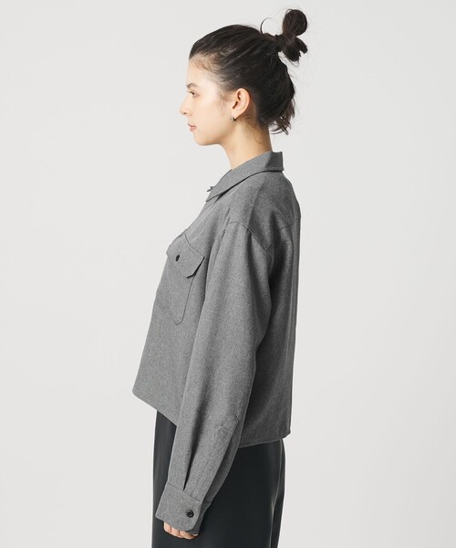 BEAUTY&YOUTH UNITED ARROWS(ビューティーアンドユースユナイテッドアローズ)の「【WEB限定】ポリエステル ワイドショートシャツ(シャツ/ブラウス・レディース・ブラウン系/ライトグレー/ネイビー・FREE)」の22枚目の写真