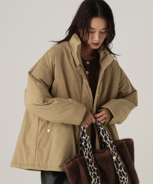 Elura（エルーラ）の「蓄熱中綿コート/596031（ダウンジャケット/コート・レディース・キャメル/ブラック/カーキ・MEDIUM/LARGE）」の11枚目の写真