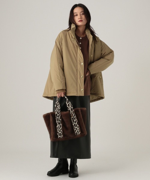 Elura（エルーラ）の「蓄熱中綿コート/596031（ダウンジャケット/コート・レディース・キャメル/ブラック/カーキ・MEDIUM/LARGE）」の14枚目の写真