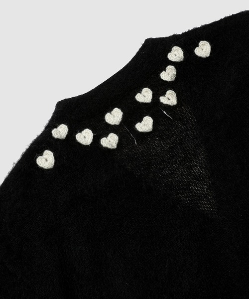 TAKAHIROMIYASHITATheSoloIst.(タカヒロミヤシタザソロイスト)の「heart attached mohair cardigan.(カーディガン/ボレロ・メンズ・ブラック/グレー・48/46)」の6枚目の写真