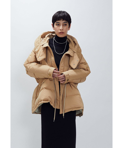 1er Arrondissement(プルミエアロンディスモン)の「<VACHEMENT×1er Arrondissement>ハイカウントタフタダウン(その他アウター・レディース・ブルー系その他3/ベージュ・36/38)」の3枚目の写真