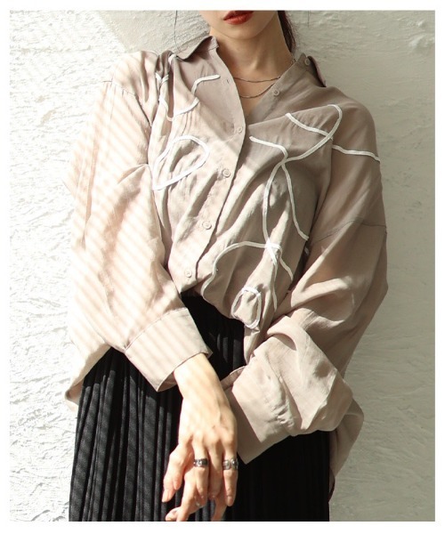 Sawa a la mode（サワアラモード）の「ランダムコード刺繍シアーシャツ（シャツ/ブラウス・レディース・ベージュ/ブラック・FREE）」の22枚目の写真