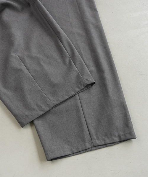 SOLAMONAT LARME(ソラモナラーム)の「サロペットパンツ(サロペット/オーバーオール・レディース・ベージュ/チャコール/ブラック・38/40)」の21枚目の写真