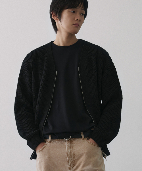 NODU（ノードユー）の「エッセンシャルVネックニットジップアップカーディガン[ブラック]（ニット/セーター・メンズ・その他・MEDIUM/LARGE）」の3枚目の写真