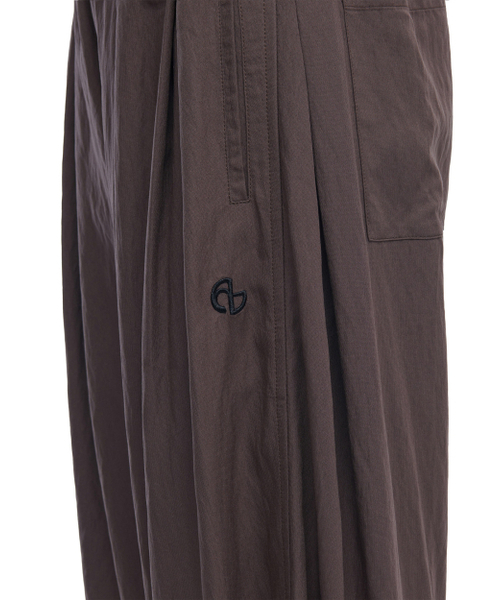 NOMANUAL(NOMANUAL)の「3DT NYLON PANTS - BROWN(その他パンツ・レディース・その他・LARGE/MEDIUM/SMALL)」の5枚目の写真