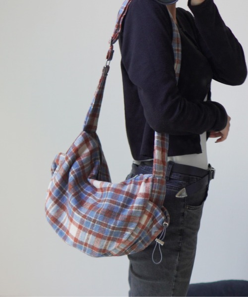 Port（ポート）の「【 Port / ポート 】 レトロ チェック ショルダーバッグ #（ショルダーバッグ・レディース・ブラック/ブルー/イエロー/レッド・FREE）」の8枚目の写真