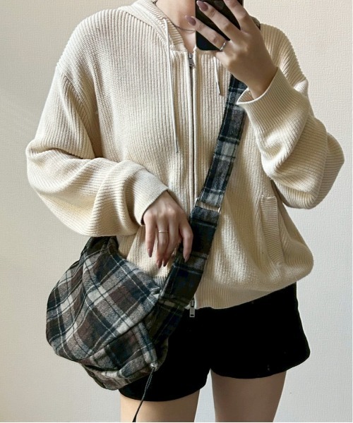 Port（ポート）の「【 Port / ポート 】 レトロ チェック ショルダーバッグ #（ショルダーバッグ・レディース・ブラック/ブルー/イエロー/レッド・FREE）」の6枚目の写真