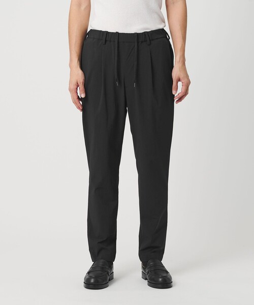 BEAUTY&YOUTH UNITED ARROWS（ビューティーアンドユースユナイテッドアローズ）の「360°MASTER 1プリーツ テーパード イージーパンツ NO.5 セットアップ対応 撥水 ストレッチ ウォッシャブル（その他パンツ・メンズ・ダークグレー/ベージュ/ブラック・S/M/L/XL）」の9枚目の写真