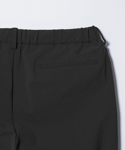 BEAUTY&YOUTH UNITED ARROWS（ビューティーアンドユースユナイテッドアローズ）の「360°MASTER 1プリーツ テーパード イージーパンツ NO.5 セットアップ対応 撥水 ストレッチ ウォッシャブル（その他パンツ・メンズ・ダークグレー/ベージュ/ブラック・S/M/L/XL）」の18枚目の写真