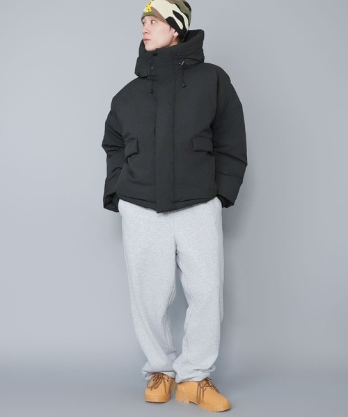 SPINNS(スピンズ)の「中綿フェイクダウンジャケット/ハイネックフード/ダブルジップ/防寒・防風・撥水/ユニセックス(ダウンジャケット/コート・メンズ・チャコール/ブラック・L/M)」の3枚目の写真