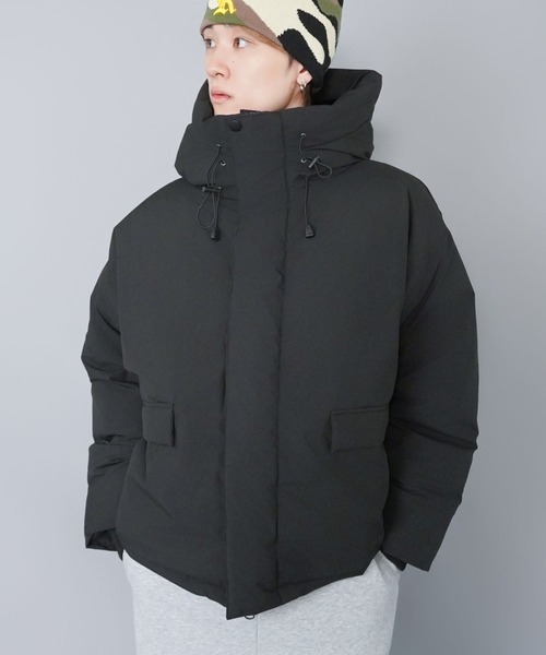 SPINNS(スピンズ)の「中綿フェイクダウンジャケット/ハイネックフード/ダブルジップ/防寒・防風・撥水/ユニセックス(ダウンジャケット/コート・メンズ・チャコール/ブラック・L/M)」の13枚目の写真