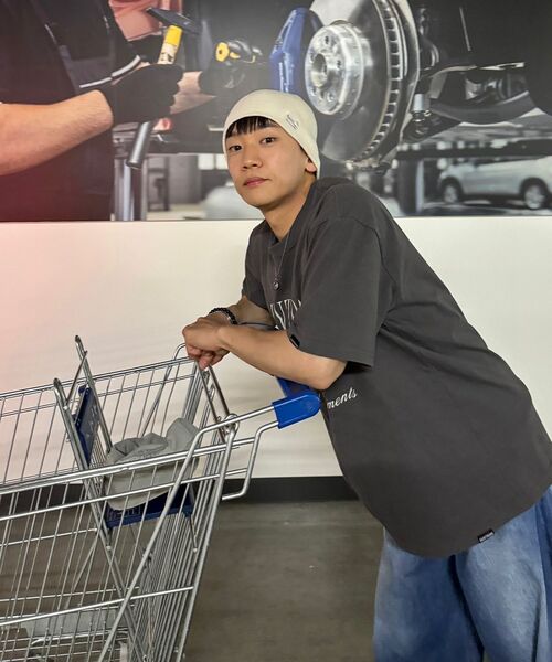 SAINTPAIN（セイントペイン）の「SP グレースフルTシャツ-チャコール（Tシャツ/カットソー・レディース・その他・LARGE/MEDIUM/SMALL/X-LARGE）」の16枚目の写真