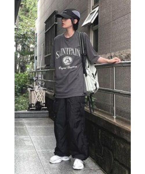 SAINTPAIN（セイントペイン）の「SP グレースフルTシャツ-チャコール（Tシャツ/カットソー・レディース・その他・LARGE/MEDIUM/SMALL/X-LARGE）」の6枚目の写真
