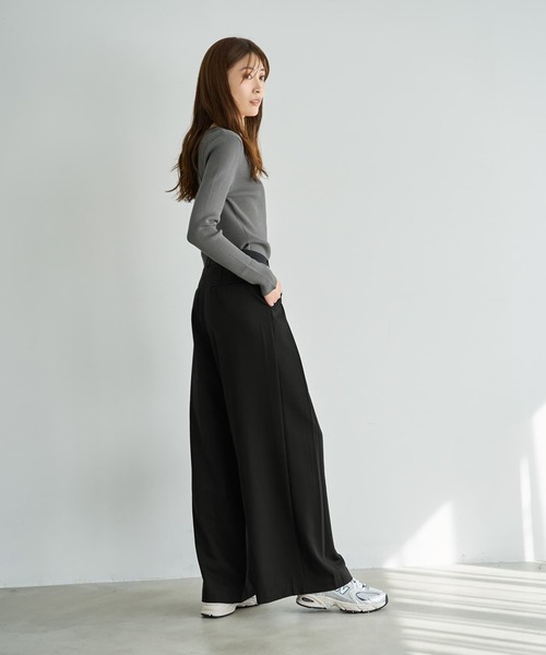 STYLE DELI（スタイルデリ）の「２タック幅広ブラックワイドパンツ（その他パンツ・レディース・ブラック・MEDIUM/SMALL/LARGE）」の5枚目の写真