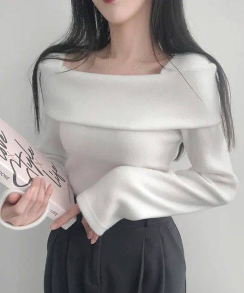 VIVID LADY(ビビッドレディー)の「折り返しワイドネック オフショル風 起毛 ロンT 長袖(Tシャツ/カットソー・レディース・ブラック/アイボリー/グレー/ワイン・FREE)」の7枚目の写真