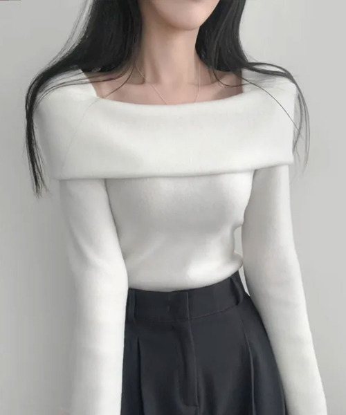 VIVID LADY(ビビッドレディー)の「折り返しワイドネック オフショル風 起毛 ロンT 長袖(Tシャツ/カットソー・レディース・ブラック/アイボリー/グレー/ワイン・FREE)」の9枚目の写真