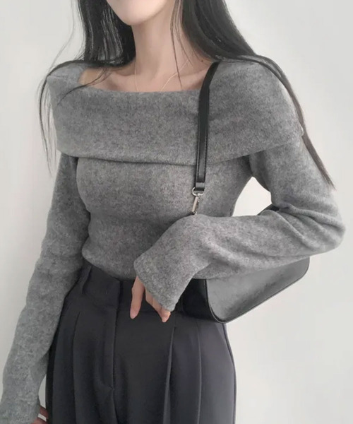 VIVID LADY(ビビッドレディー)の「折り返しワイドネック オフショル風 起毛 ロンT 長袖(Tシャツ/カットソー・レディース・ブラック/アイボリー/グレー/ワイン・FREE)」の13枚目の写真