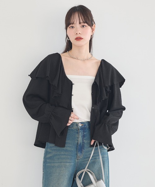 earth music&ecology（アースミュージックアンドエコロジー）の「【2026SS/先行予約】ラッフルカラーカットブラウス（シャツ/ブラウス・レディース・アイボリー/サックスブルー/ブラック/ブラウン系その他4・FREE）」の19枚目の写真