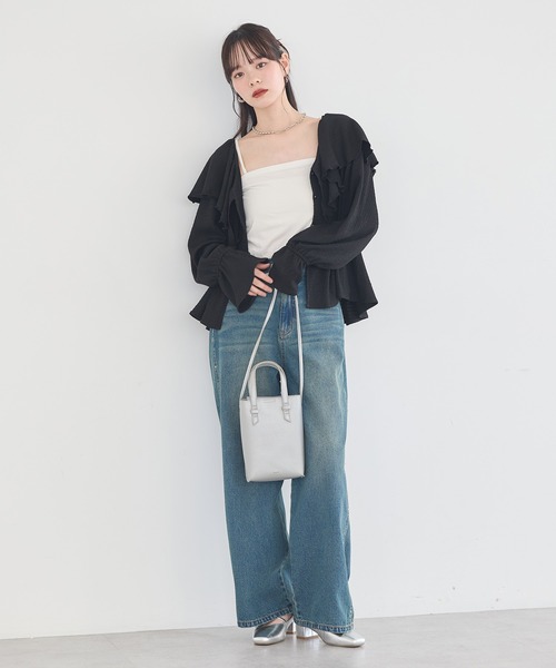 earth music&ecology（アースミュージックアンドエコロジー）の「【2026SS/先行予約】ラッフルカラーカットブラウス（シャツ/ブラウス・レディース・アイボリー/サックスブルー/ブラック/ブラウン系その他4・FREE）」の21枚目の写真