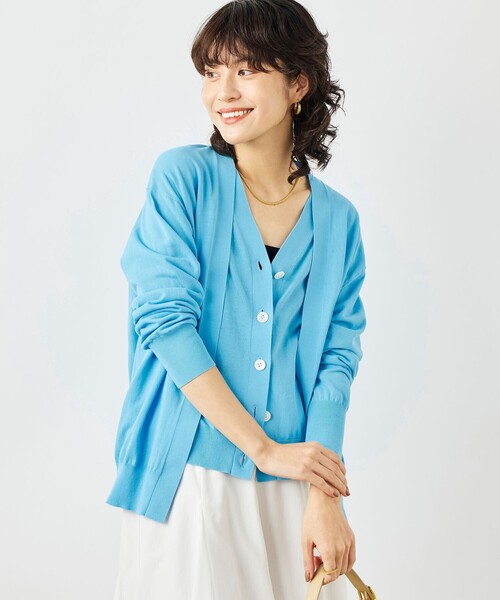 NOLLEY’S(ノーリーズ)の「《手洗い可能》ベストドッキングVネックカーディガン(カーディガン/ボレロ・レディース・オフホワイト/ブラック/ブルー・38)」の3枚目の写真