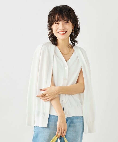 NOLLEY’S(ノーリーズ)の「《手洗い可能》ベストドッキングVネックカーディガン(カーディガン/ボレロ・レディース・オフホワイト/ブラック/ブルー・38)」の10枚目の写真