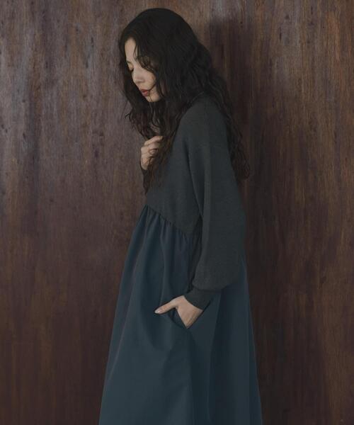 URBAN RESEARCH Sonny Label（アーバンリサーチサニーレーベル）の「モックネックドッキングニットワンピース（ワンピース・レディース・ブラウン/チャコールグレー/ブラック・FREE）」の15枚目の写真
