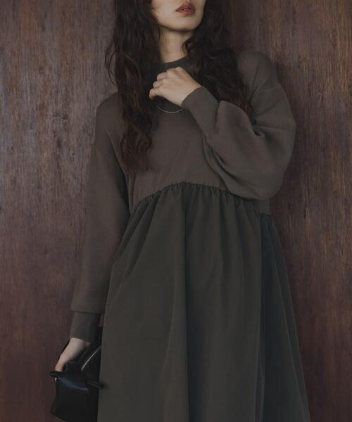 URBAN RESEARCH Sonny Label（アーバンリサーチサニーレーベル）の「モックネックドッキングニットワンピース（ワンピース・レディース・ブラウン/チャコールグレー/ブラック・FREE）」の22枚目の写真