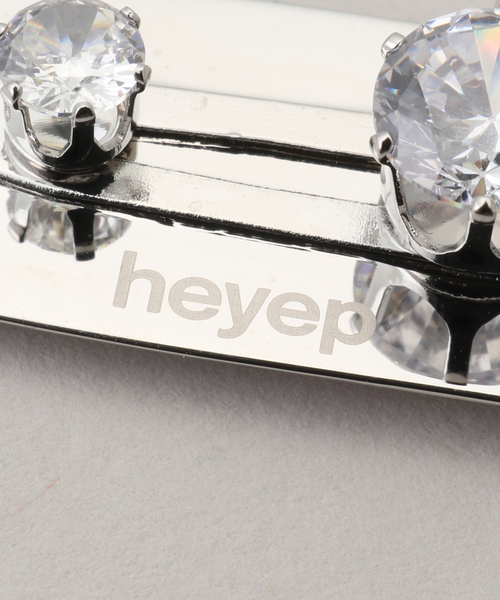 IENA（イエナ）の「HEYEP/ヘイップ Rhinestone Flat Hair Clips-2 Piece ヘアクリップ HP8924（バレッタ/ヘアクリップ・レディース・シルバー・FREE）」の6枚目の写真