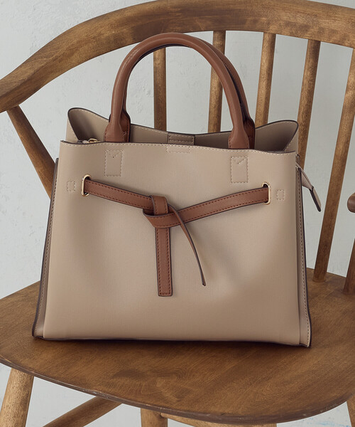 MONO　COMME CA（モノコムサ）の「リボンあおりトートバッグ（トートバッグ・レディース・ベージュ/ブラック/グレー・FREE）」の21枚目の写真