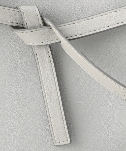 MONO　COMME CA（モノコムサ）の「リボンあおりトートバッグ（トートバッグ・レディース・ベージュ/ブラック/グレー・FREE）」の10枚目の写真