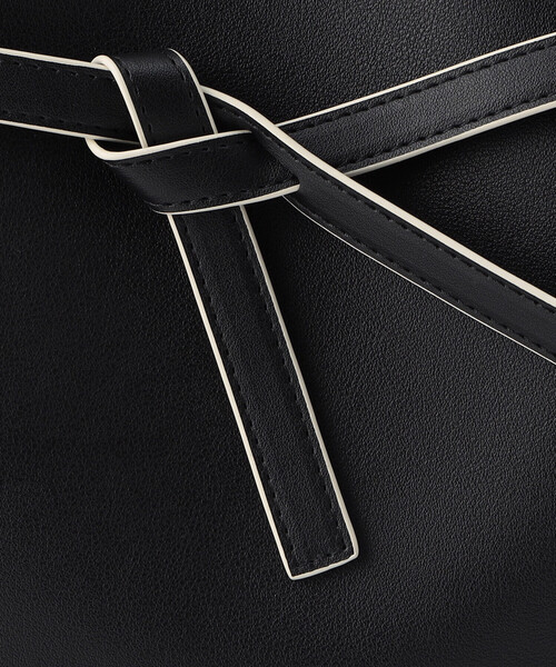 MONO　COMME CA（モノコムサ）の「リボンあおりトートバッグ（トートバッグ・レディース・ベージュ/ブラック/グレー・FREE）」の11枚目の写真