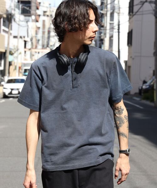 BEN DAVIS Classic S/S Henley — футболка Henley без рисунка, простая, унисекс, усиленная кромка