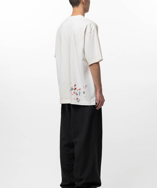 Maison MIHARA YASUHIRO（メゾンミハラヤスヒロ）の「Kids Sticker Printed T-shirt（Tシャツ/カットソー・メンズ・ホワイト/ブラック・44/46/48）」の10枚目の写真