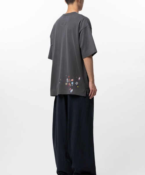 Maison MIHARA YASUHIRO（メゾンミハラヤスヒロ）の「Kids Sticker Printed T-shirt（Tシャツ/カットソー・メンズ・ホワイト/ブラック・44/46/48）」の7枚目の写真