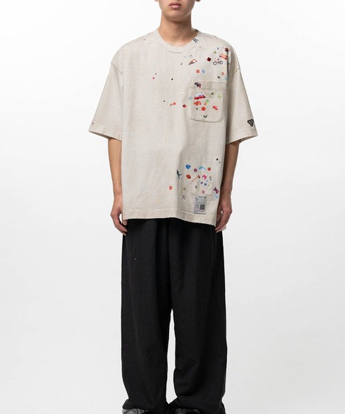 Maison MIHARA YASUHIRO(メゾンミハラヤスヒロ)の「Kids Sticker Printed T-shirt(Tシャツ/カットソー・メンズ・ホワイト/ブラック/グレー・44/46/48/50)」の19枚目の写真