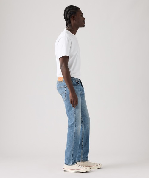 Levi's（リーバイス）の「Levi's/リーバイス COOLコレクション 502(TM) テーパード ジーンズ ミディアムインディゴ（デニムパンツ・メンズ・インディゴブルー・W36 L32/W34 L32/W33 L32/W32 L32/W31 L32/W30 L32/W29 L32/W28 L32）」の3枚目の写真