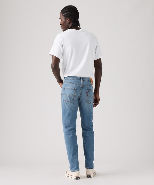 Levi's（リーバイス）の「Levi's/リーバイス COOLコレクション 502(TM) テーパード ジーンズ ミディアムインディゴ（デニムパンツ・メンズ・インディゴブルー・W36 L32/W34 L32/W33 L32/W32 L32/W31 L32/W30 L32/W29 L32/W28 L32）」の4枚目の写真