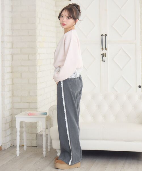 ems excite（エムズエキサイト）の「裏起毛裾レーストレーナー（スウェット・レディース・ピンク/ナチュラル/ブラック・FREE）」の9枚目の写真