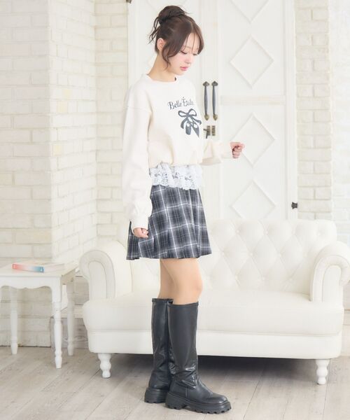 ems excite（エムズエキサイト）の「裏起毛裾レーストレーナー（スウェット・レディース・ピンク/ナチュラル/ブラック・FREE）」の15枚目の写真