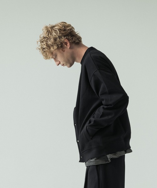 SLICK（スリック）の「【SLICK/スリック】Double Air Moss Stitch Cardigan/ダブルエアー鹿の子Vネックカーディガン（カーディガン/ボレロ・メンズ・ブラック/グレイッシュベージュ/グレー・1/2/3）」の4枚目の写真