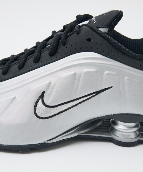 NIKE(ナイキ)の「【NIKE / ナイキ】ショックス R4 / スニーカー(スニーカー・メンズ・グレー・28/26/27)」の12枚目の写真
