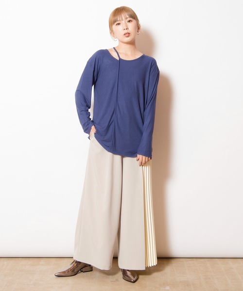 OSMOSIS(オズモーシス)の「アシンメトリーテレコ長袖Tシャツ(Tシャツ/カットソー・レディース・チャコール/ネイビー/ブラック/アイボリー・ONE SIZE)」の17枚目の写真