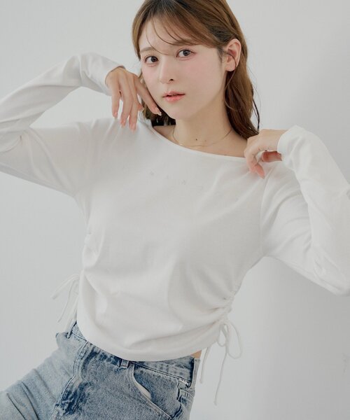 Chico(チコ)の「ラインストーンロゴロンT(Tシャツ/カットソー・レディース・アイボリー/ブラック/ピンク/グレー・FREE)」の9枚目の写真