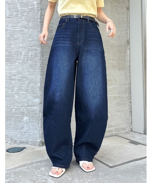 Re:EDIT（リエディ）の「[DENIM COLLECTION][低身長/高身長サイズ有]コットンブレンドバルーンワイドカーブデニムパンツ（デニムパンツ・レディース・ネイビー/ブルー/ブラック・SHORT/MEDIUM/TALL/LARGE）」の20枚目の写真