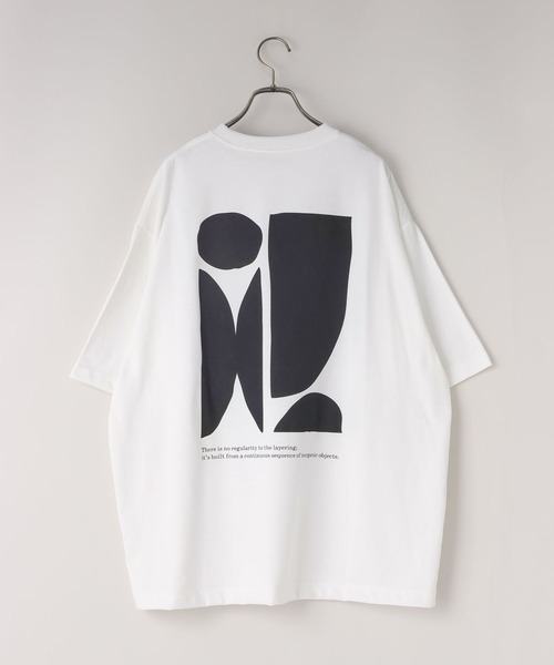 LOWRYS FARM(ローリーズファーム)の「【LFM(U)】アートグラフィックTEE 668717(Tシャツ/カットソー・メンズ・ホワイト/ブラック・MEDIUM/LARGE)」の1枚目の写真